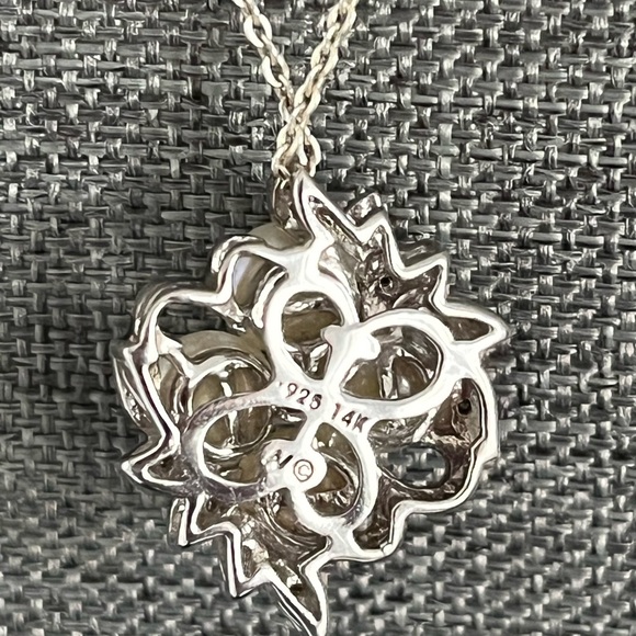 .925 diamond and pearl necklace with 14k gold accents - Picture 6 of 6